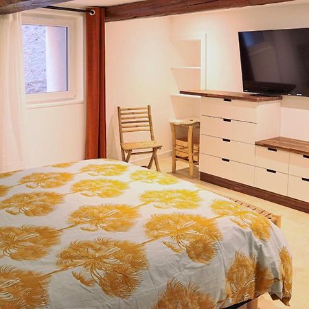 Gorgeous Apartment In Villes Sur Auzon With Wifi Exterior photo
